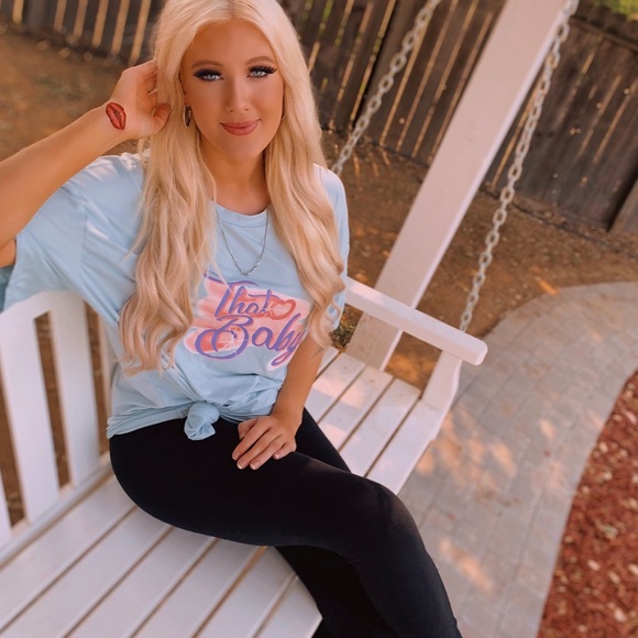 Meet your Posher, Makenna - Picture 3 of 6